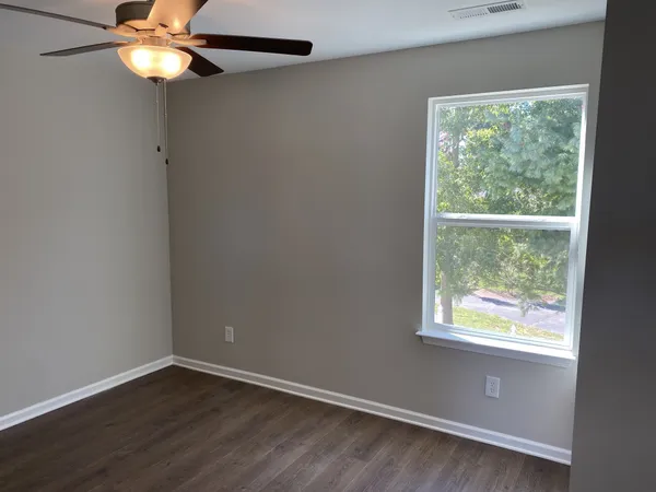 $1,595 | 415 Carol Drive, Columbia, TN 38401