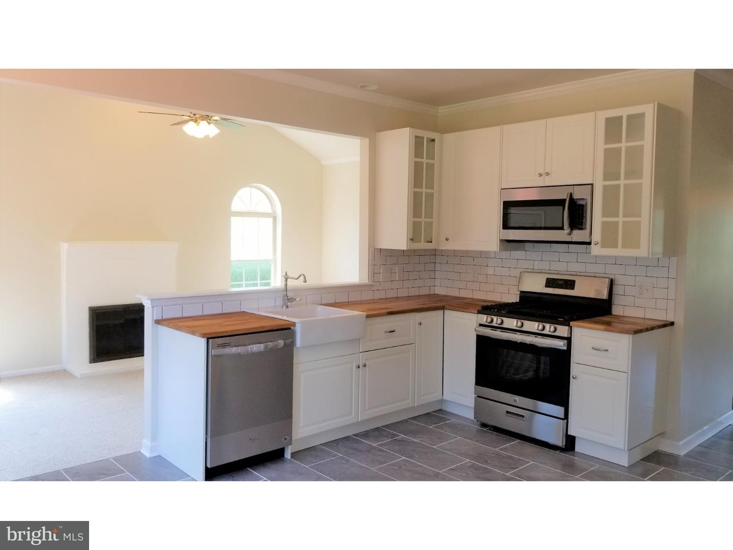 76 Springcress Drive Delran, NJ 08075 - Photo 8 of 20