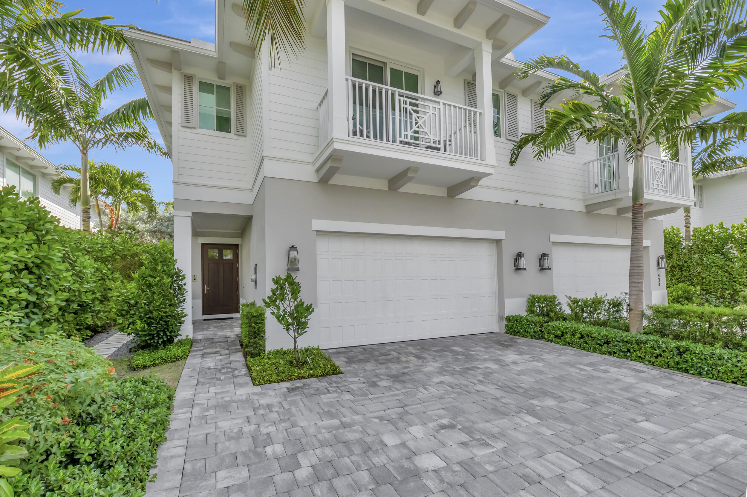 436 Northeast Wavecrest Way Boca Raton, FL 33432 - Photo 2 of 73 17_dsc_7221