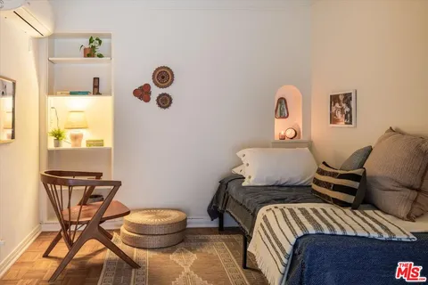 $1,075,000 | 3812 Dover Street, Los Angeles, CA 90039