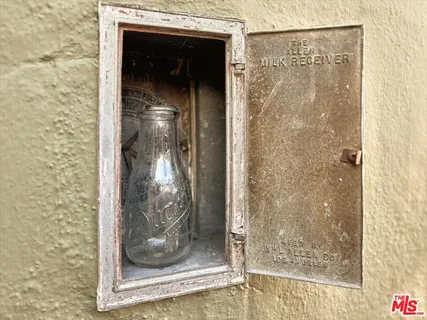 $1,075,000 | 3812 Dover Street, Los Angeles, CA 90039