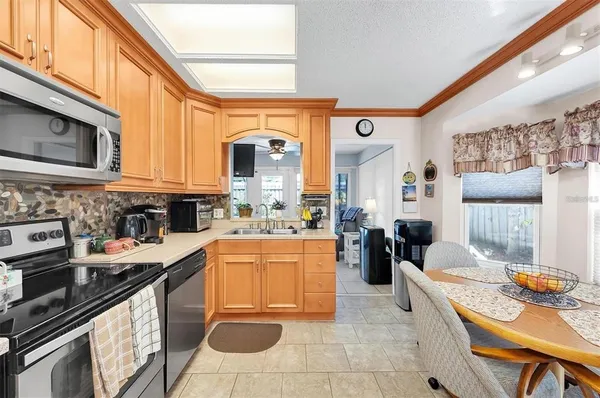 $3,450 | 2913 Longbrooke Way, Clearwater, FL 33760