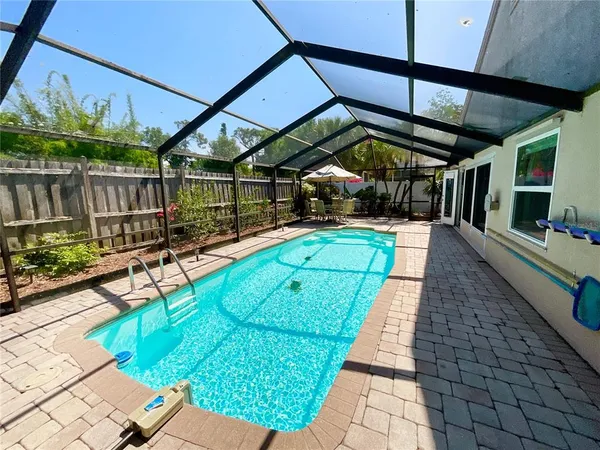 $3,450 | 2913 Longbrooke Way, Clearwater, FL 33760