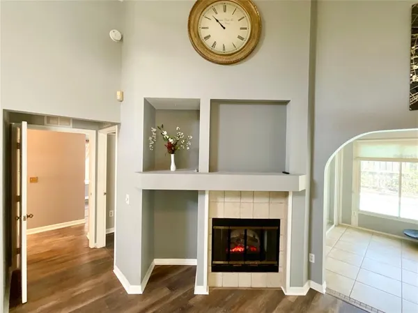 $3,450 | 2913 Longbrooke Way, Clearwater, FL 33760