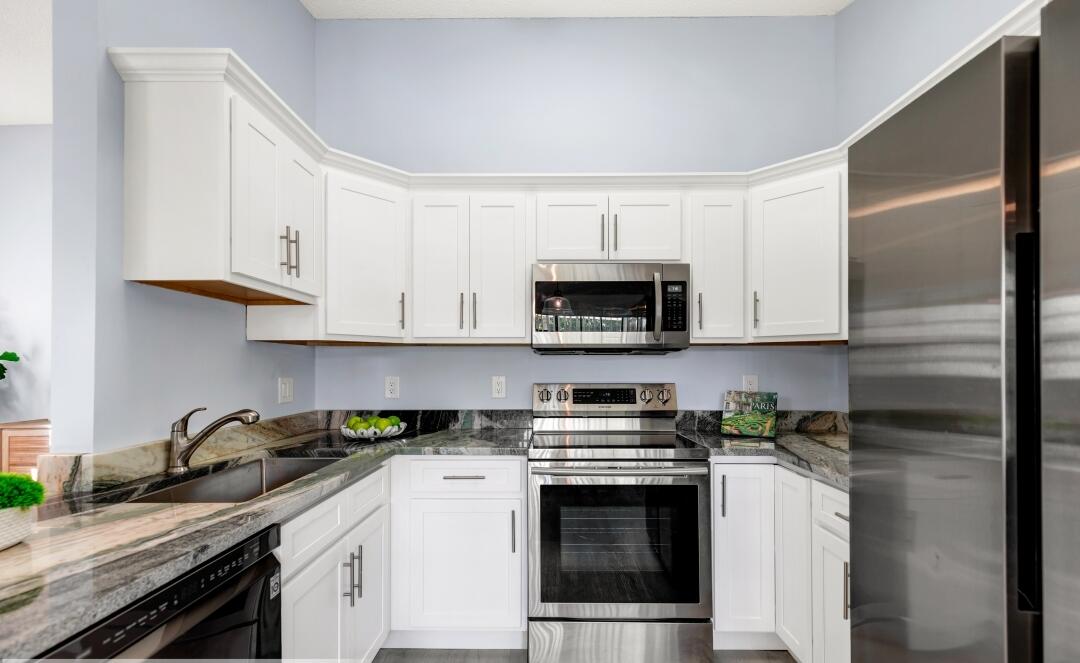 10628 Boca Entrada Boulevard Boca Raton, FL 33428 - Photo 6 of 19 6