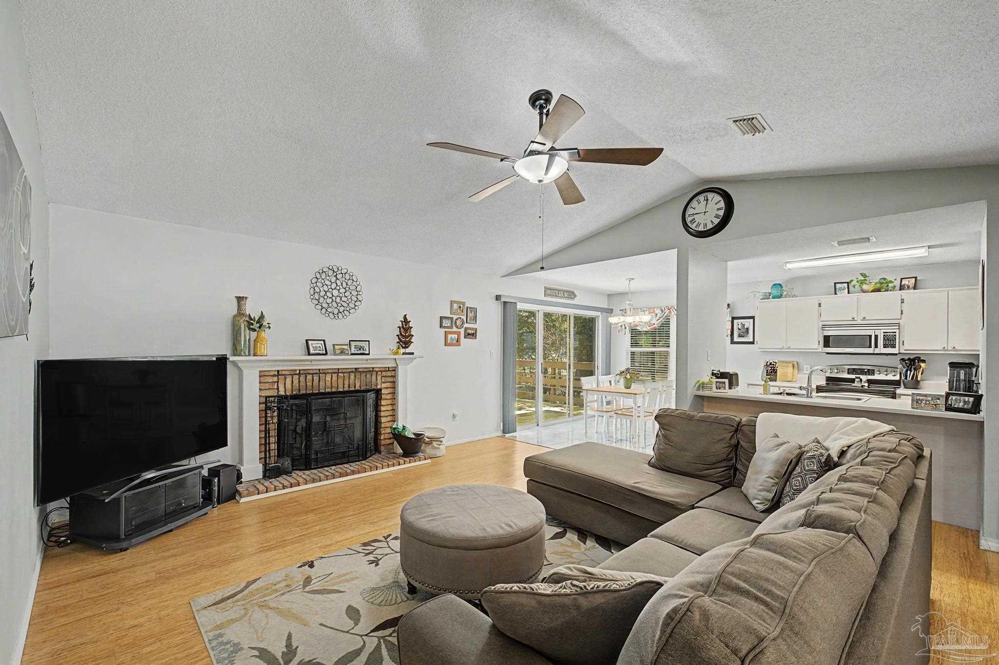 1830 Wheeler Road Gulf Breeze, FL 32563 - Photo 8 of 45 Gallery Image 8