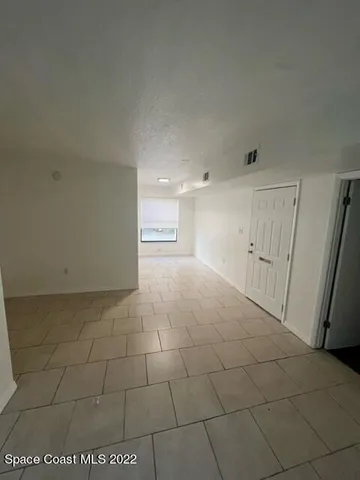 $1,100 | 341 Mercury Avenue Southeast, Unit 104, Palm Bay, FL 32909