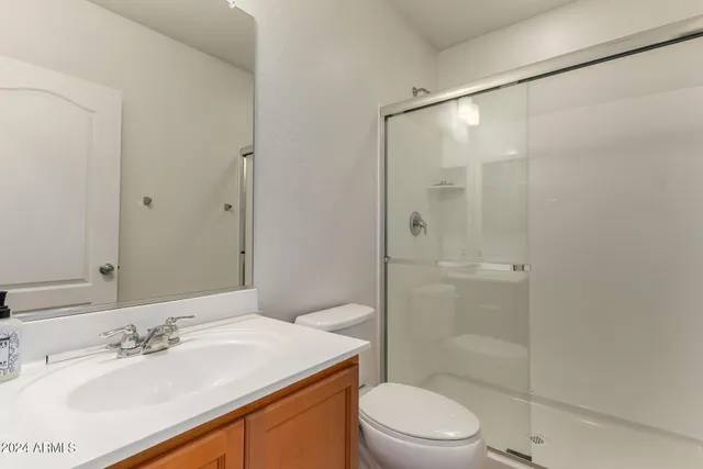 $2,975 | 4754 East Tierra Buena Lane, Phoenix, AZ 85032