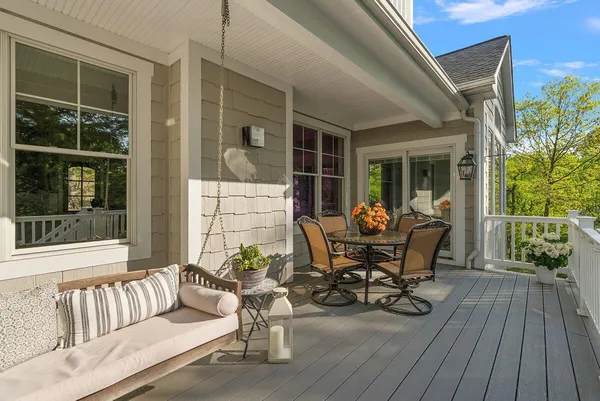 $2,599,000 | 690 Dunegrass Cir Drive, Saugatuck, MI 49453