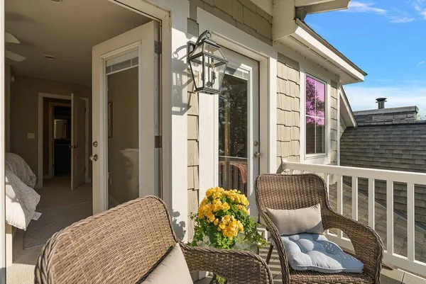 $2,599,000 | 690 Dunegrass Cir Drive, Saugatuck, MI 49453