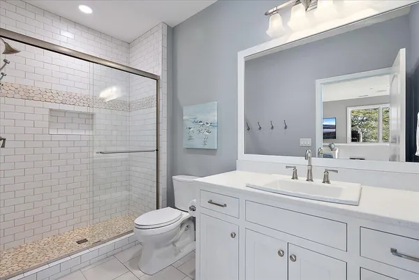 $2,599,000 | 690 Dunegrass Cir Drive, Saugatuck, MI 49453