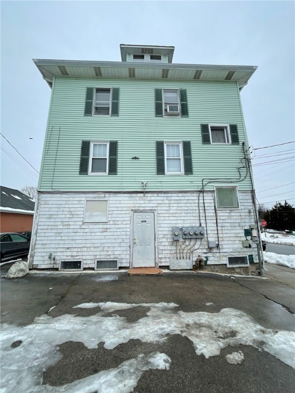 401 Willow Street Woonsocket, RI 02895 - Photo 4 of 14