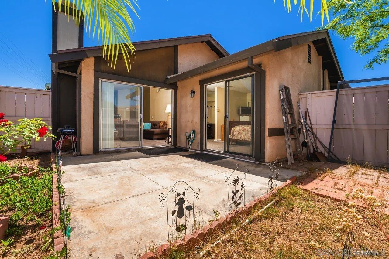 10392 Rochelle Avenue Santee, CA 92071 - Photo 18 of 20 Gallery Image 18