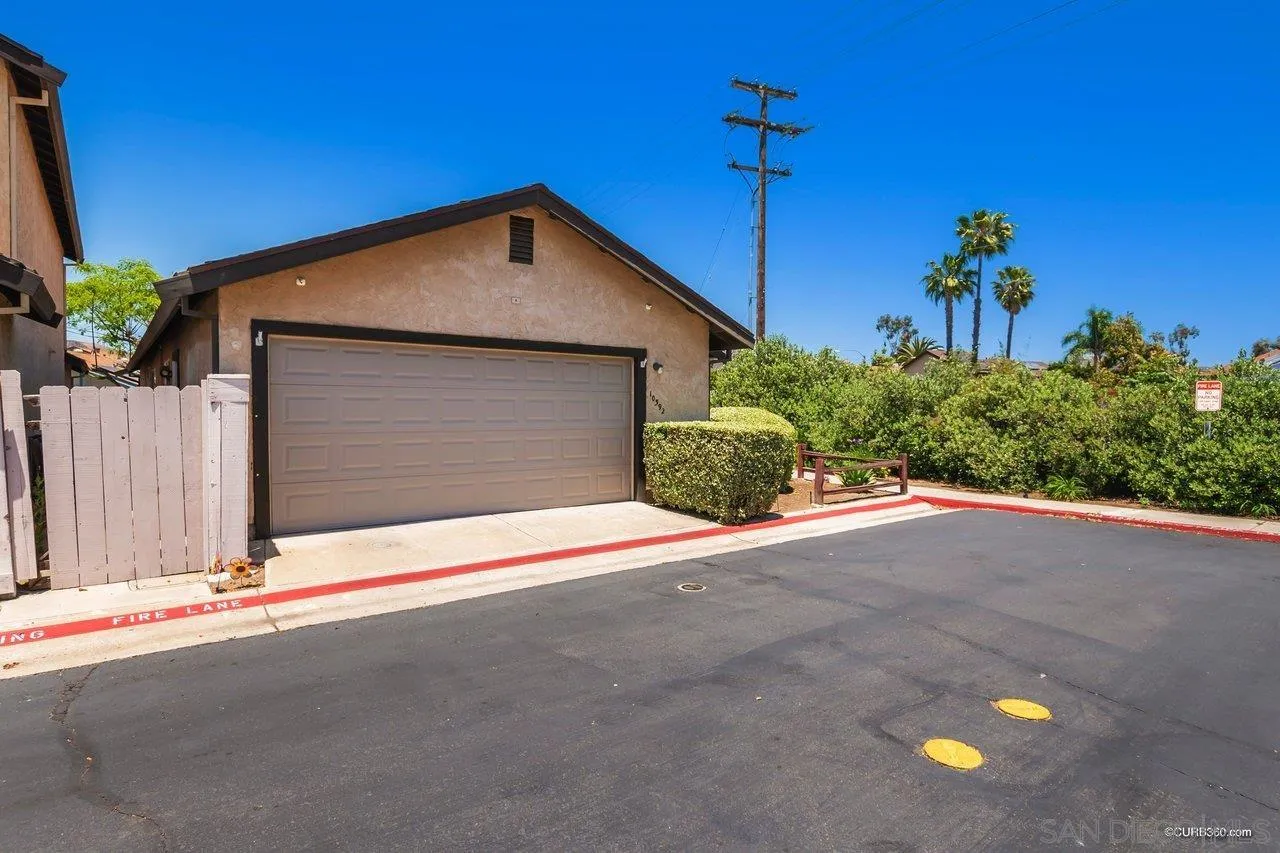 10392 Rochelle Avenue Santee, CA 92071 - Photo 20 of 20 Gallery Image 20