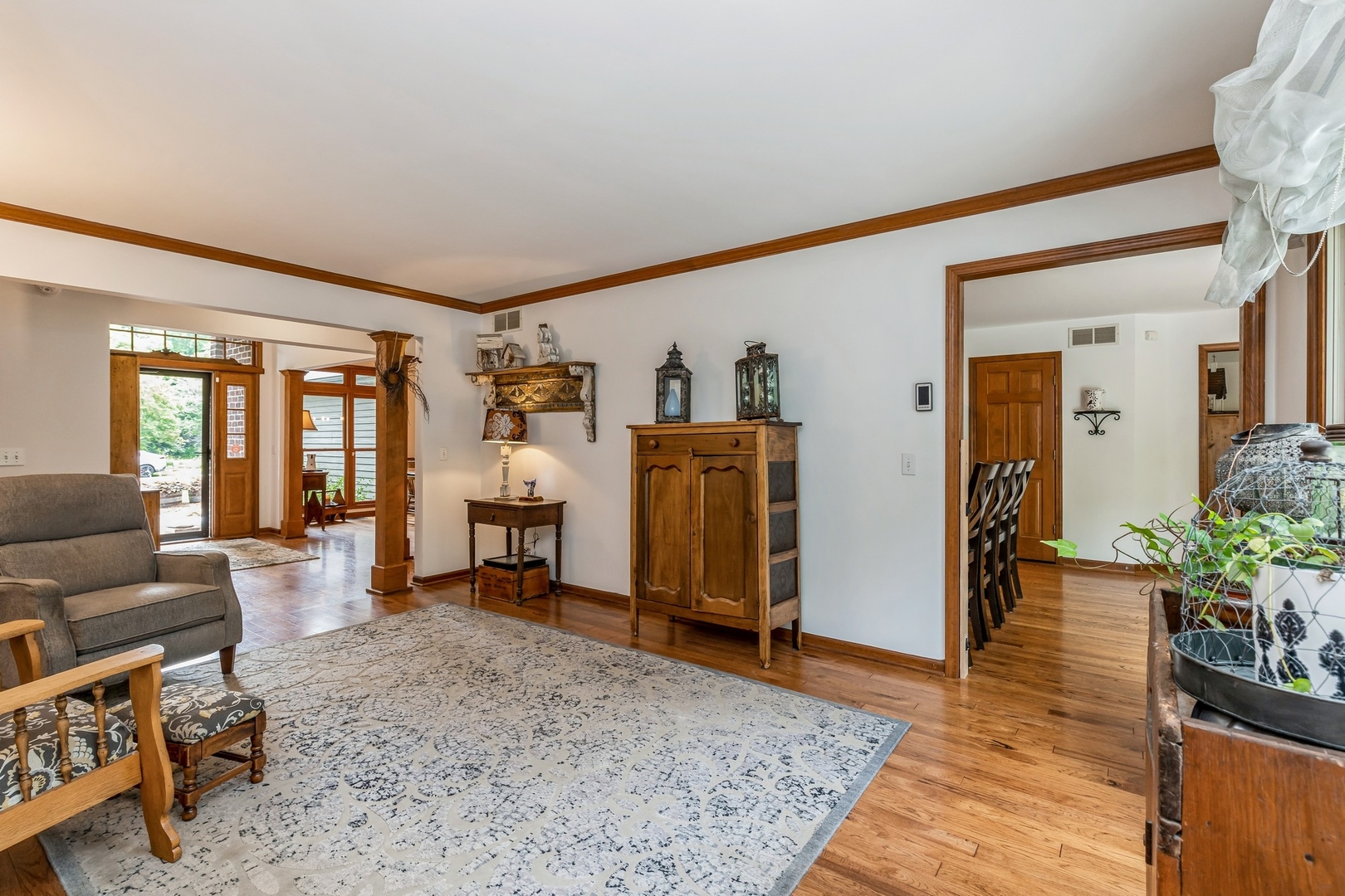 8N681 Edgewood Road Elgin, IL 60124 - Photo 20 of 31 a living room with furniture and wooden floor