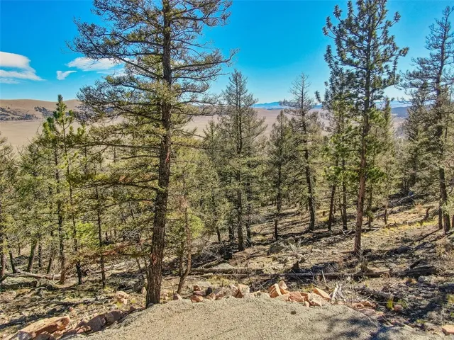 a view of an outdoor space with a lake view