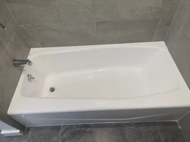 a bathroom with a bathtub