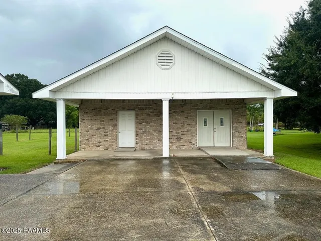$294,900 | 4605 Old La 25, New Iberia, LA 70560
