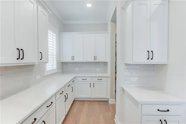 $630,000 | 6971 Scenic Overlook Trace, Flowery Branch, GA 30542