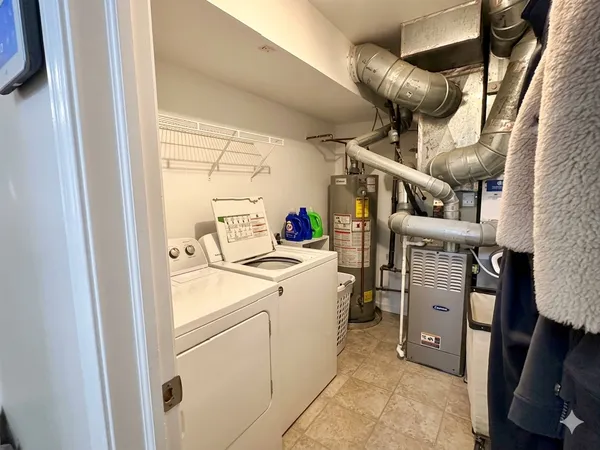 $3,600 | 121 Rosehall Drive, Lake Zurich, IL 60047