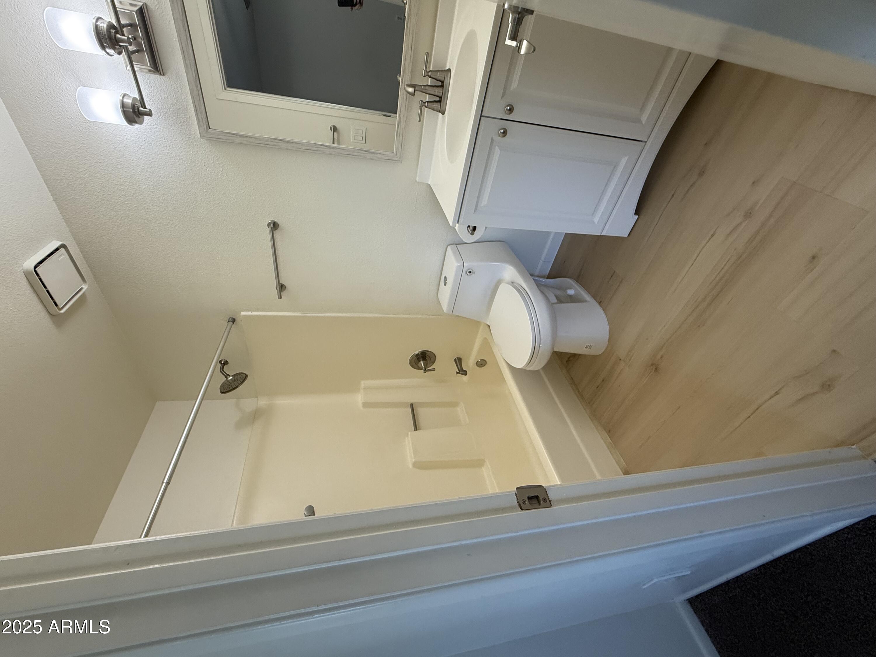 461 West Holmes Avenue, Unit 342 Mesa, AZ 85210 - Photo 10 of 12 IMG_5441