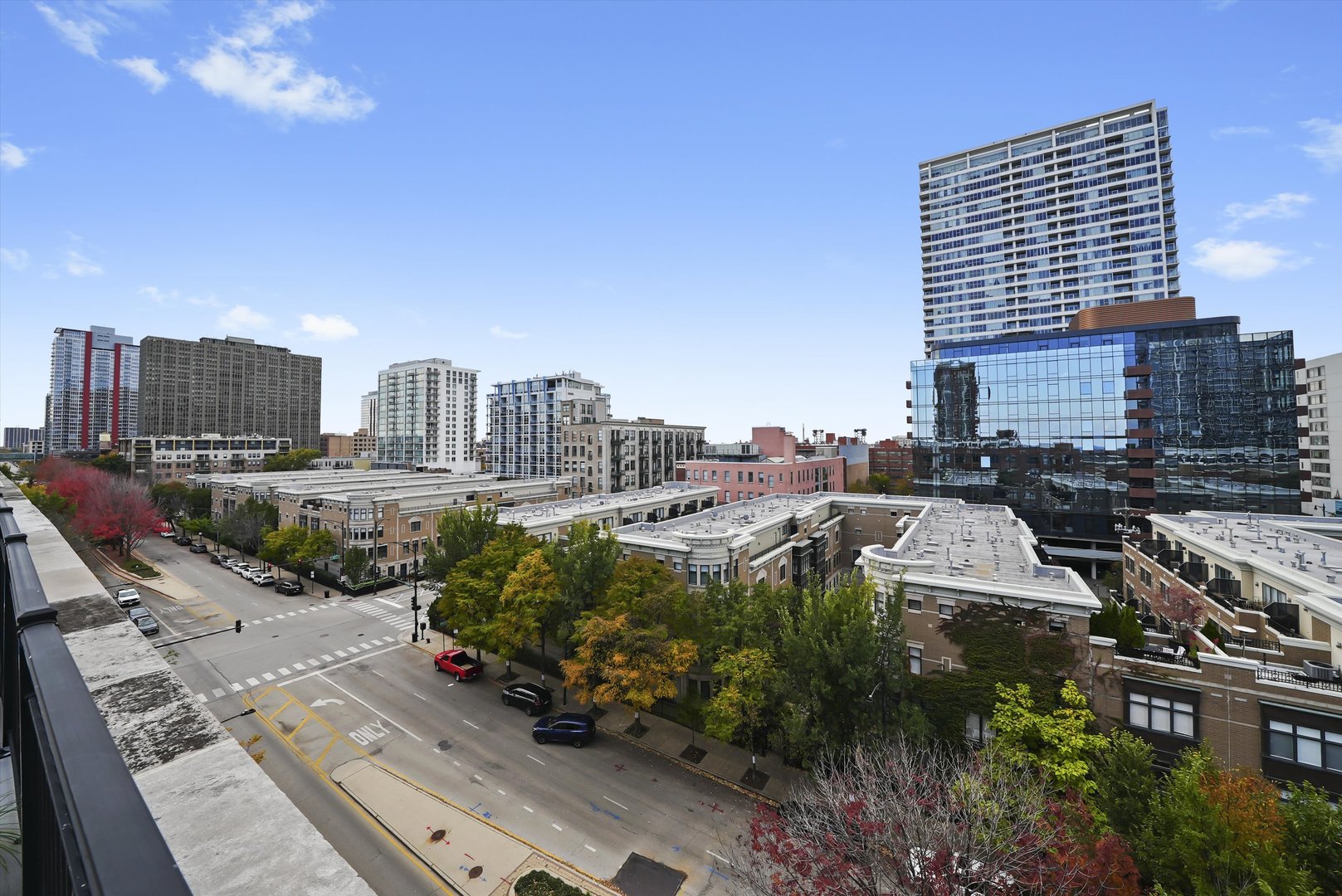 1727 South Indiana Avenue, Unit 422 Chicago, IL 60616 - Photo 3 of 32