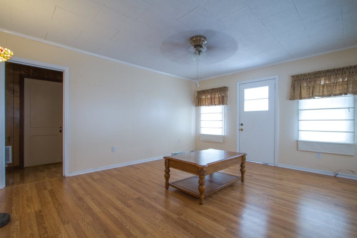 319 Simpson Road Anderson, SC 29621 - Photo 8 of 29
