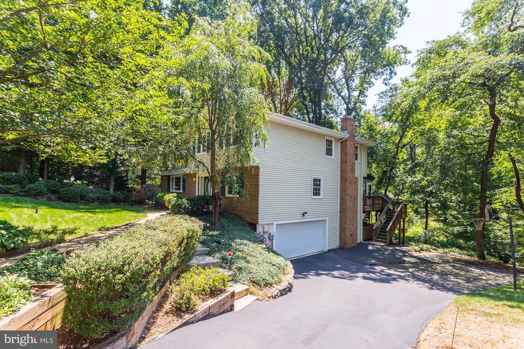 1608 Comanche Road Arnold, MD 21012 - Photo 3 of 57 Gallery Image 3