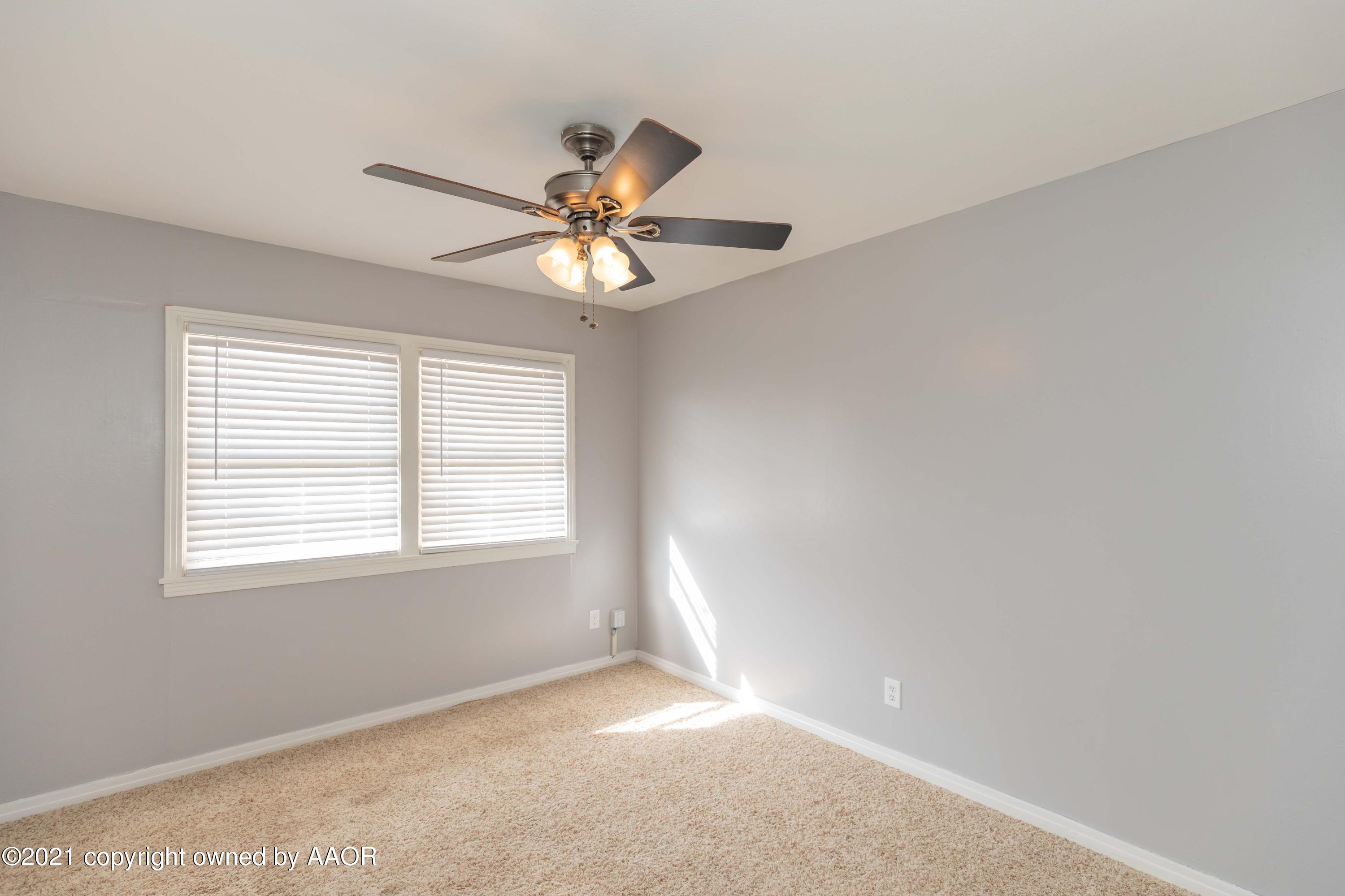 3502 Concord Road Amarillo, TX 79109 - Photo 23 of 39 BEDROOM 2 VIEW 1 (3)