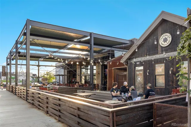 a car parked in front of a building