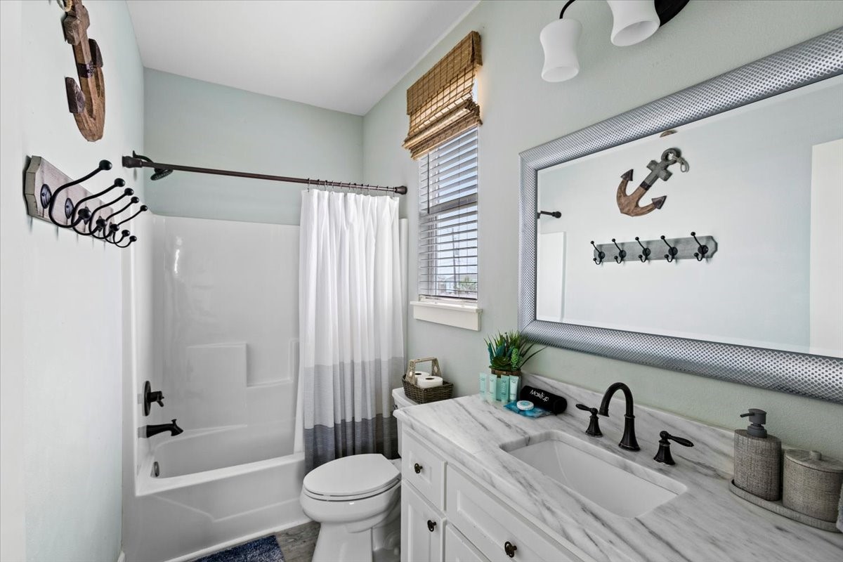307 Olive Street Surfside Beach, TX 77541 - Photo 16 of 23 2nd Primary ensuite bathroom