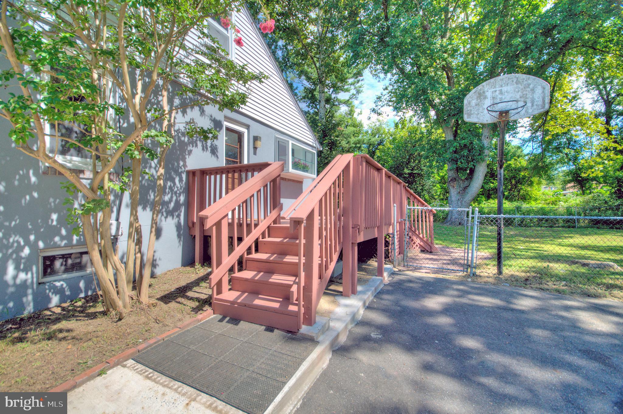 655 Good Intent Road Blackwood, NJ 08012 - Photo 5 of 59