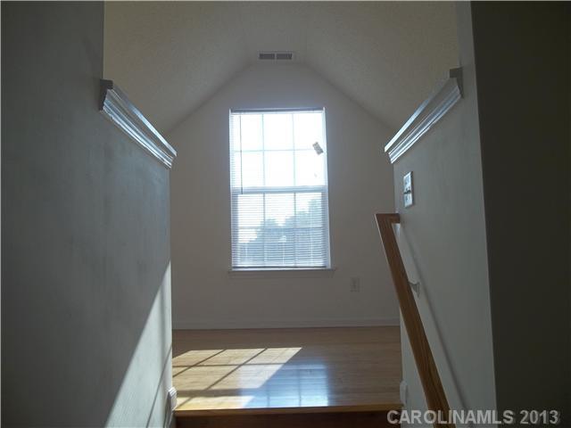 2015 Pimpernel Road Charlotte, NC 28213 - Photo 6 of 10