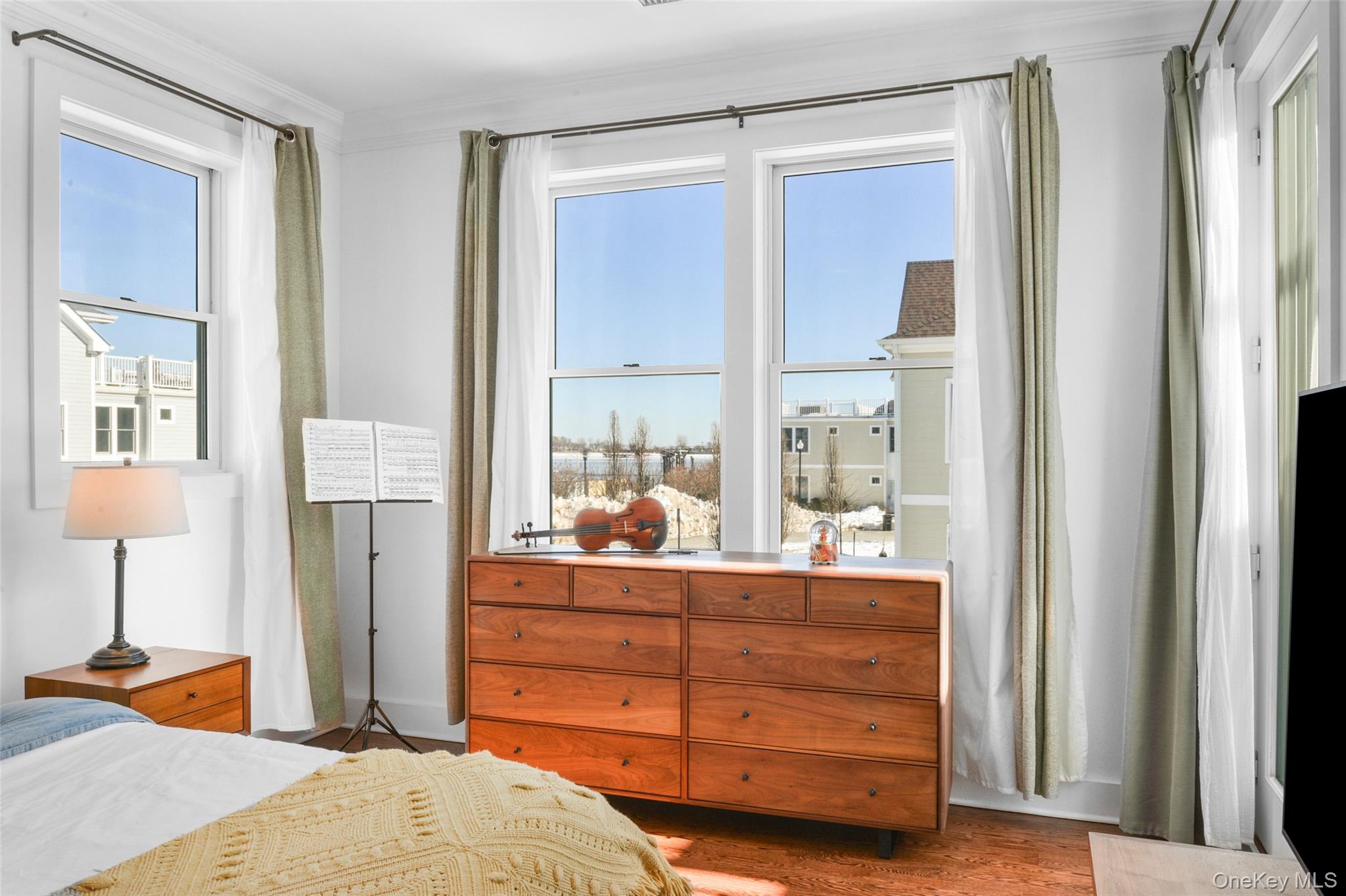 72 Island Point, Unit 72 Bronx, NY 10464 - Photo 19 of 40