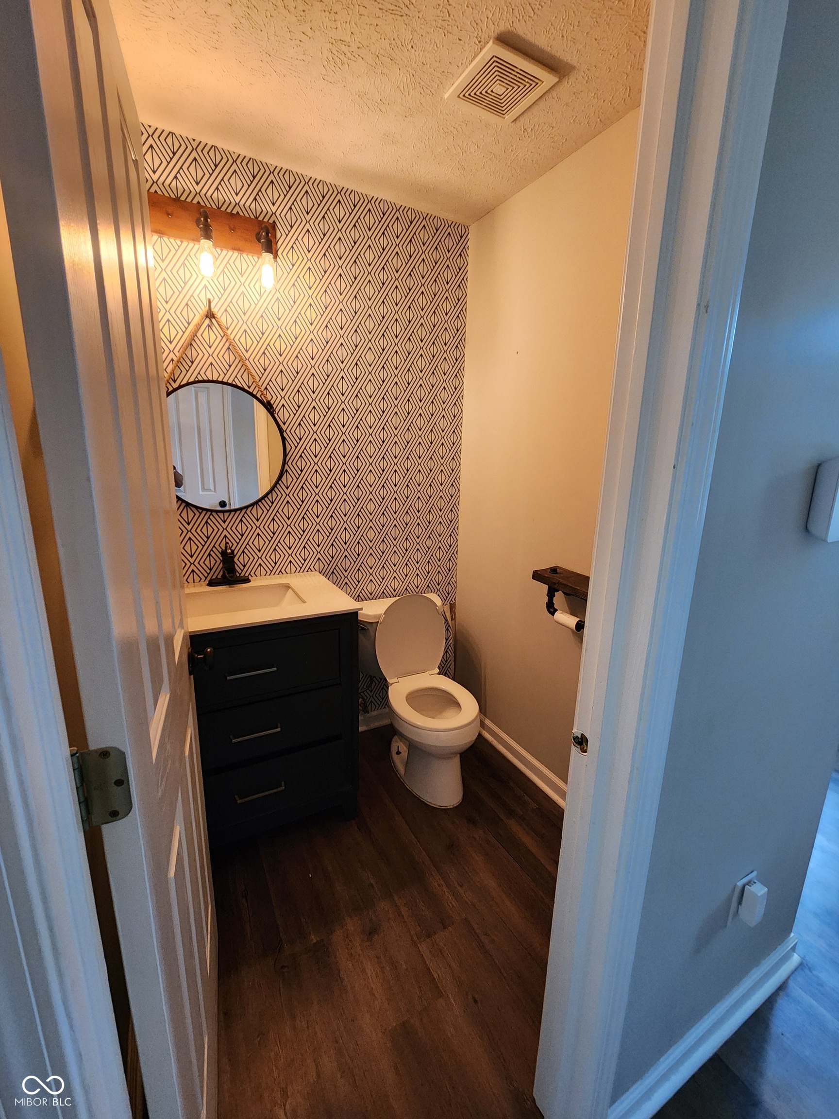 14504 Cherry Ridge Road Carmel, IN 46033 - Photo 15 of 19