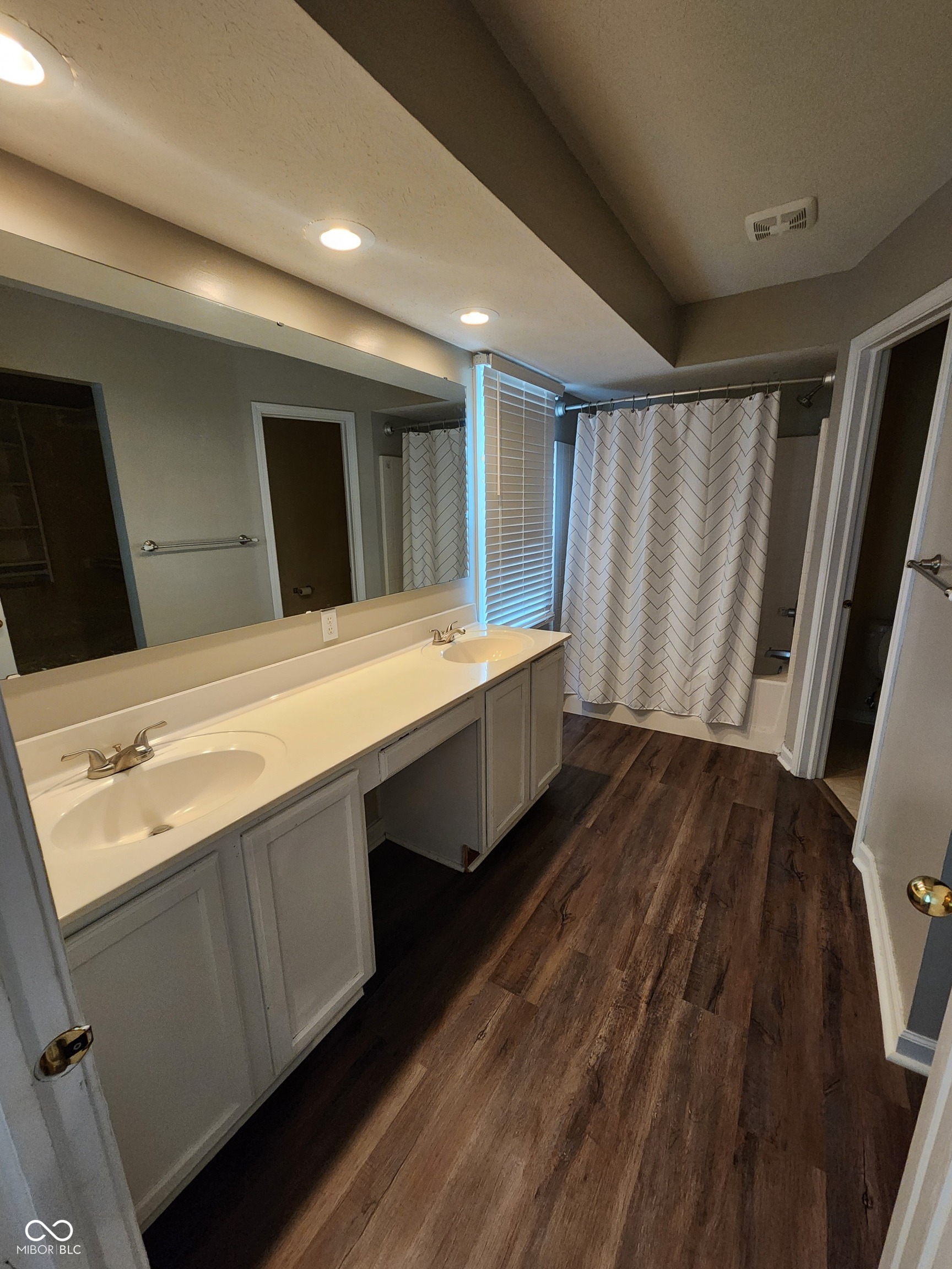 14504 Cherry Ridge Road Carmel, IN 46033 - Photo 9 of 19