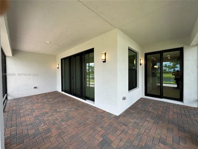 $3,950 | 10922 Southwest Meandering Mile Road, Unit 10922, Port St. Lucie, FL 34987