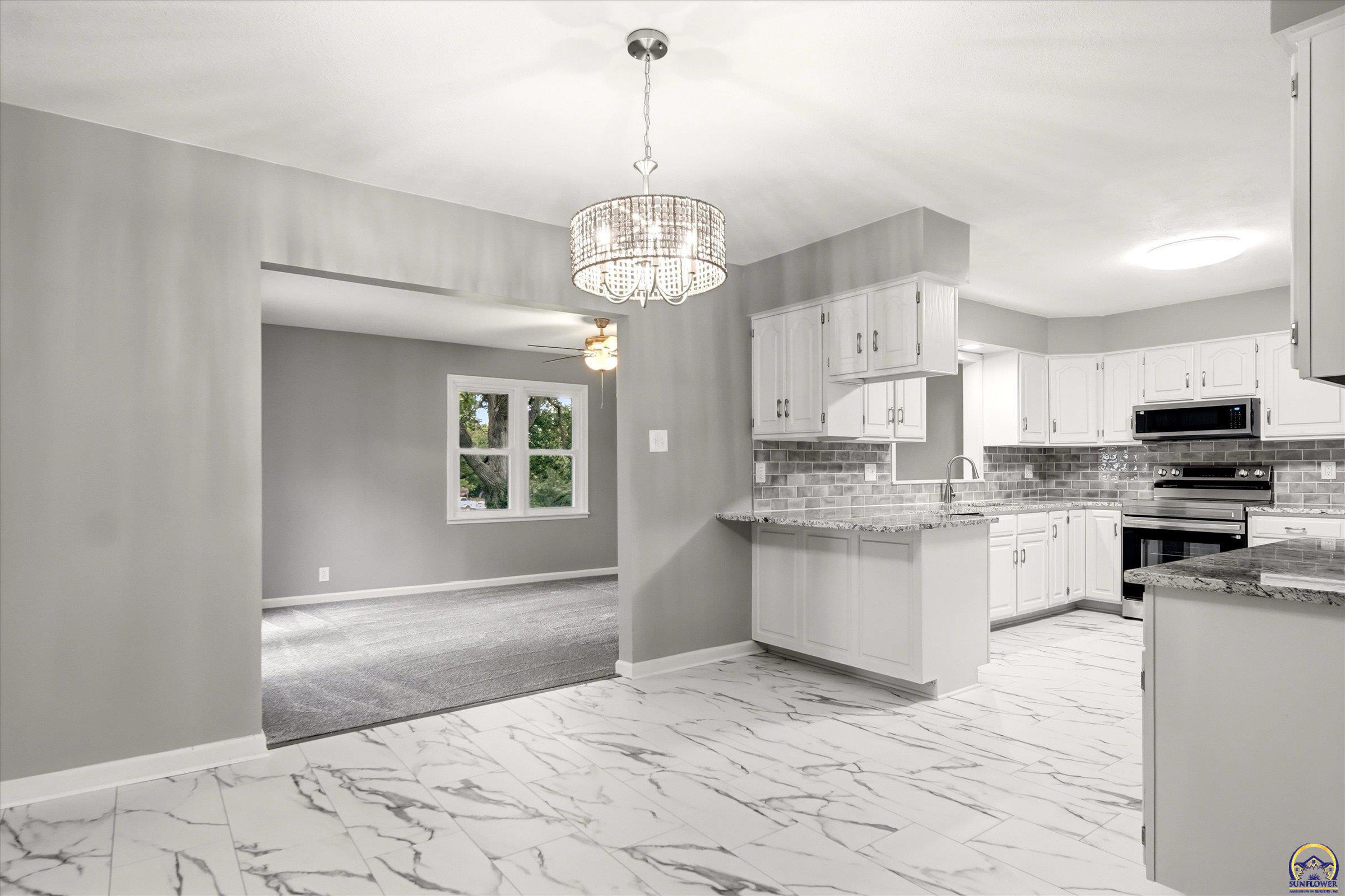 4625 Northwest Brickyard Road Topeka, KS 66618 - Photo 11 of 53