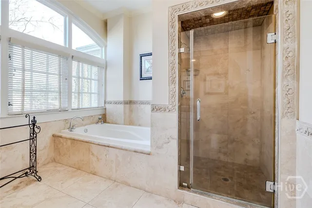 $2,750,000 | 118 East Gaston Street, Savannah, GA 31401