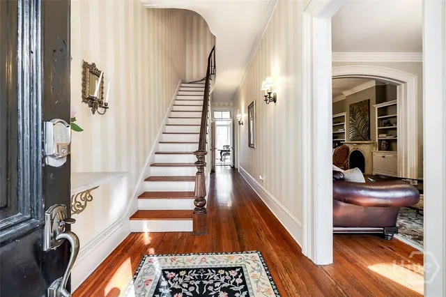 $2,750,000 | 118 East Gaston Street, Savannah, GA 31401