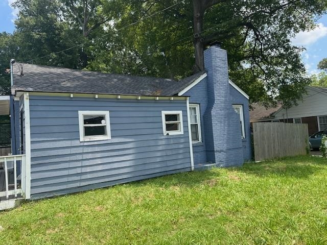 1688 Pendleton Street Memphis, TN 38114 - Photo 12 of 17 a view of a backyard