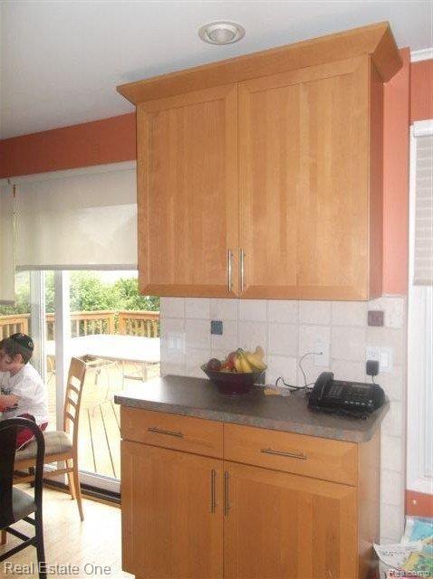 5577 Abington Road West Bloomfield, MI 48322 - Photo 5 of 25 Breakfast Area