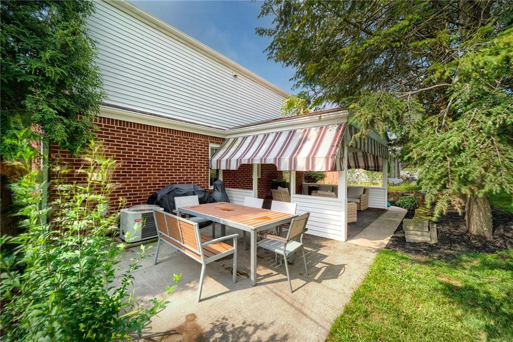 1015 Connor Road Pittsburgh, PA 15234 - Photo 5 of 25 Gallery Image 5