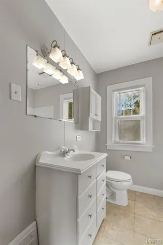 $120,000 | 3400 Milton Drive, Alton, IL 62002