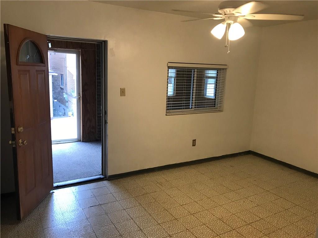 122 Irwin Street McKees Rocks, PA 15136 - Photo 5 of 17 Gallery Image 5