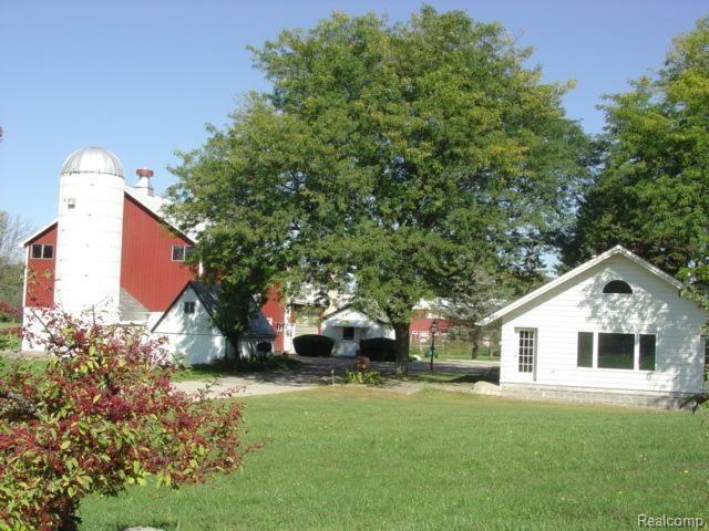 6929 Trumble Road St. Clair, MI 48079 - Photo 7 of 7 multiplebarns2
