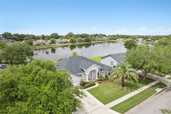 $700,000 | 120 Rachel Lin Lane, St. Cloud, FL 34771