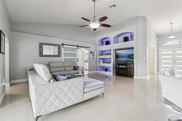 $700,000 | 120 Rachel Lin Lane, St. Cloud, FL 34771