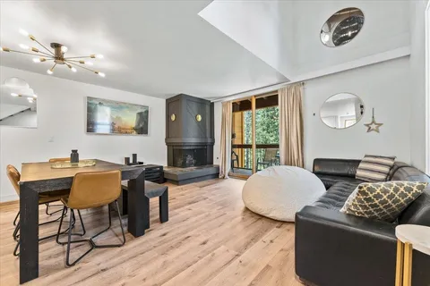 $999,000 | 5080 Gold Bend, Truckee, CA 96161