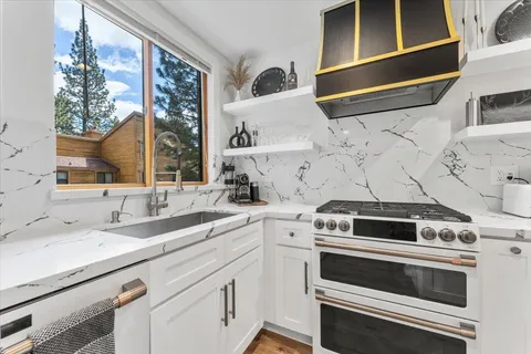 $999,000 | 5080 Gold Bend, Truckee, CA 96161